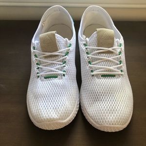 Ryvius Running White Knit size 44 (9 1/2-10)